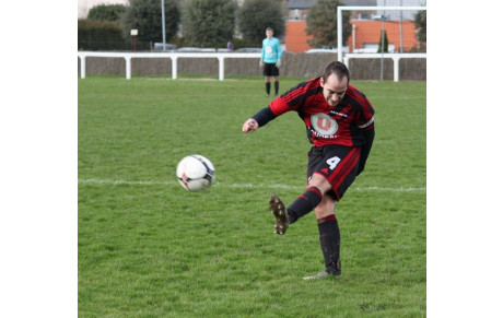 LA MOTTE GAGNE A LA CROIX CORLAY.BRAVO!